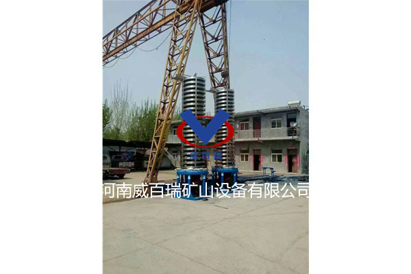 垂直振动提升机
